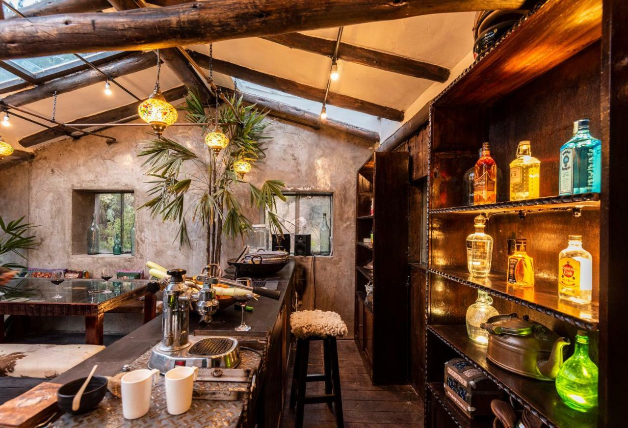 Wolf Totem Steam Punk Guesthouse Писак Экстерьер фото